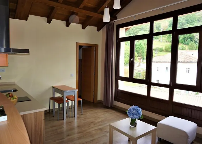 Apartahotel La Playina